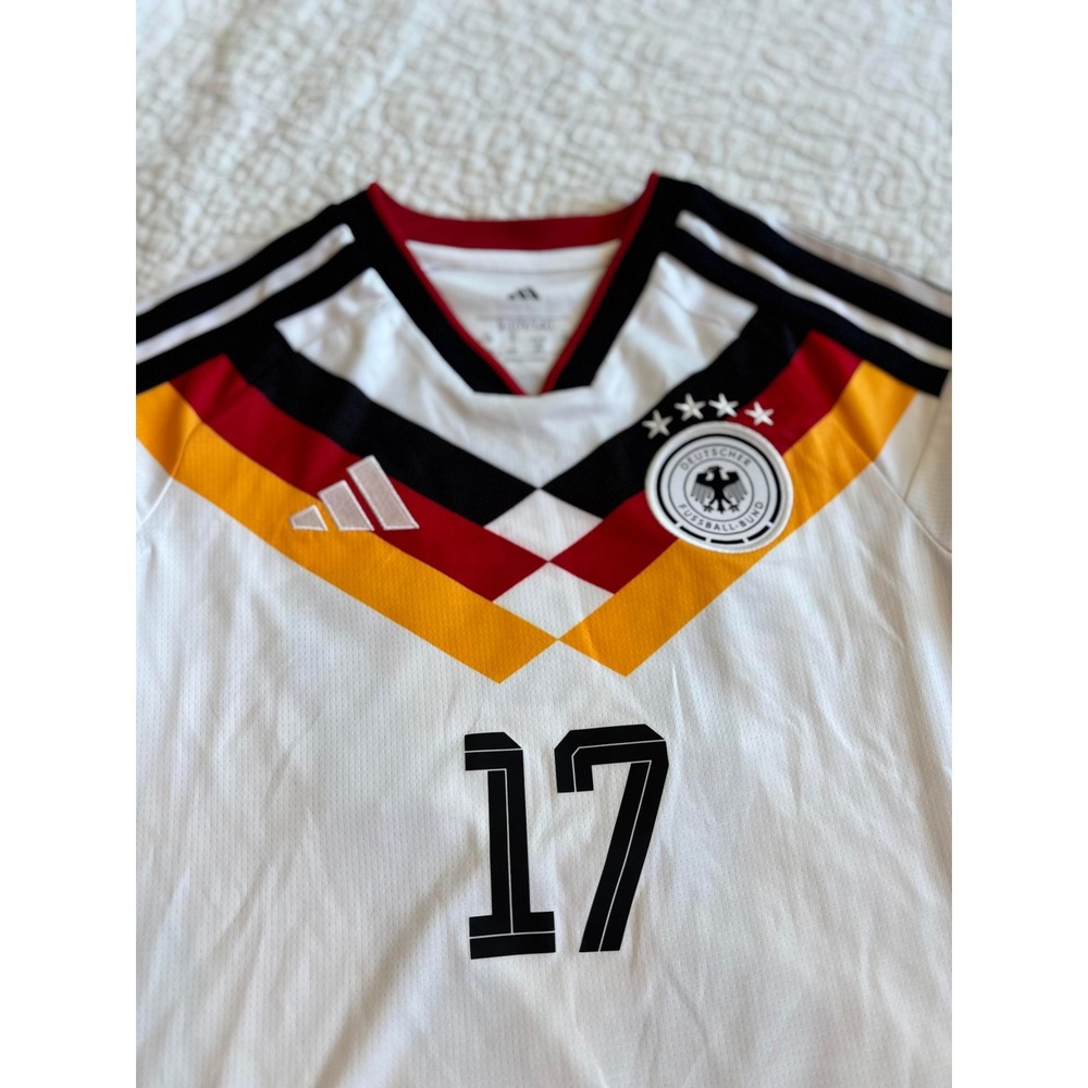 Adidas Kids Germany Florian Wirtz 17 Home Soccer Jersey Size Small NWOT - Picture 2 of 7